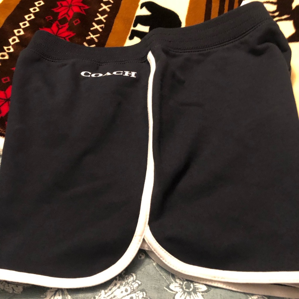 NWT Coach Essential Retro Sweat Shorts Navy/ White Trim - Picture 3 of 8